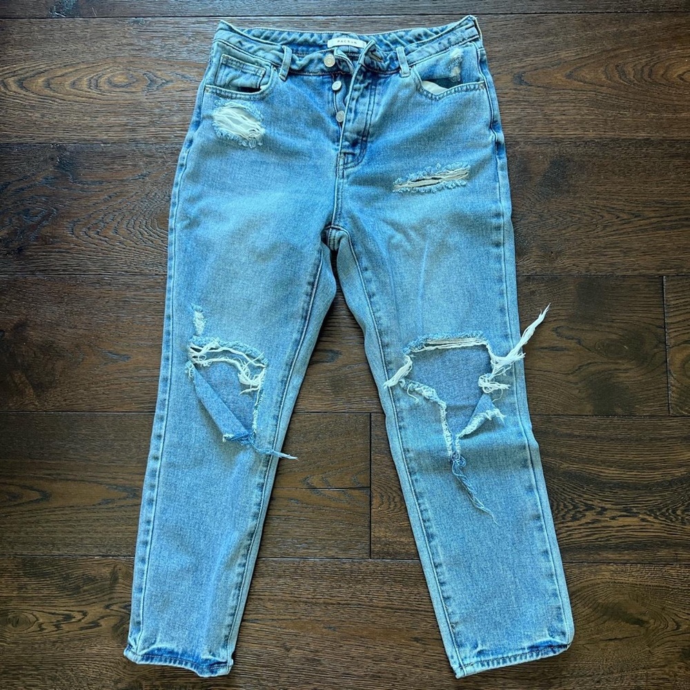 Pacsun Distressed Straight Mom Jeans - High Rise - FREE SHIPPING